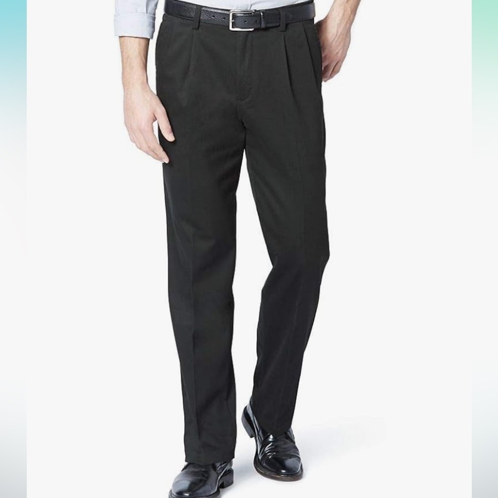 Dockers Men's Classic Fit Easy Khaki Pants - Pleated Black Brand New